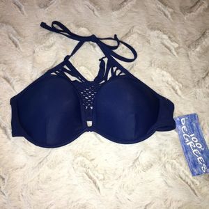 NWT 100 degrees navy crochet front bikini top size small